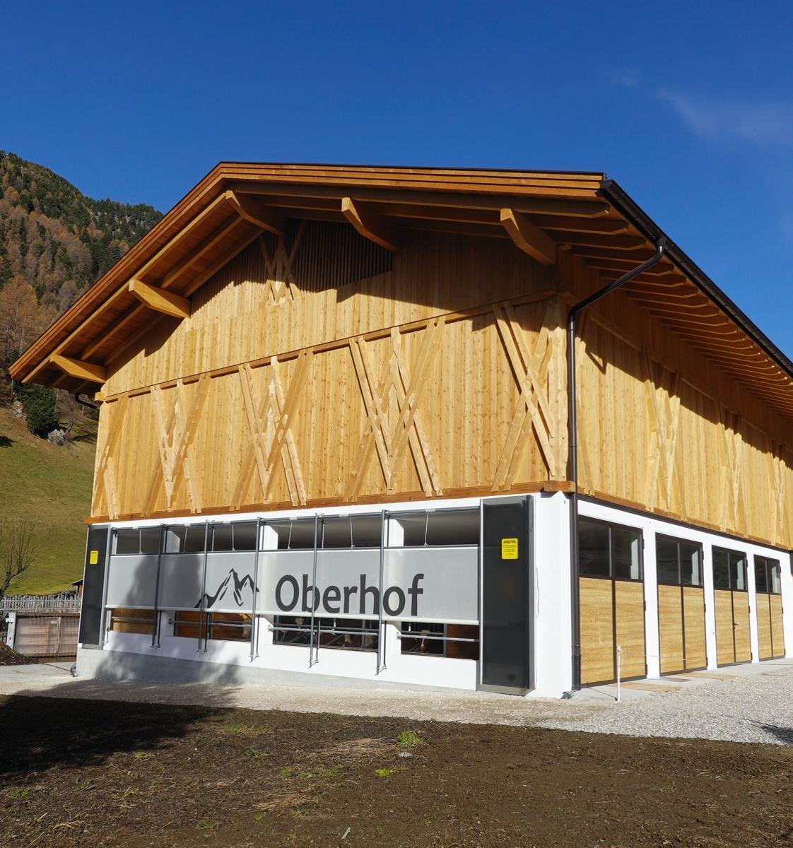 Das neue Stallgebäude am Oberhof