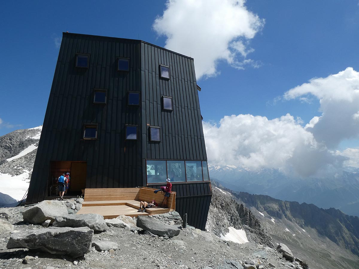 Schwarzensteinhütte
